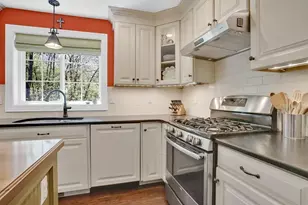 109 Booth St, Ludlow, MA 01056 - Photo 7