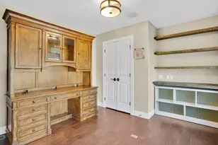 109 Booth St, Ludlow, MA 01056 - Photo 17