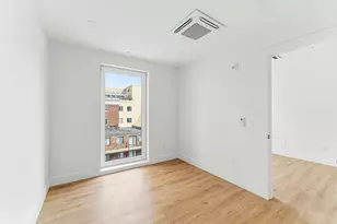 1035 Commonwealth Ave, Boston, MA 02215 - Photo 5