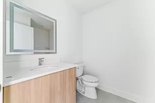 1035 Commonwealth Ave, Boston, MA 02215 - Photo 7