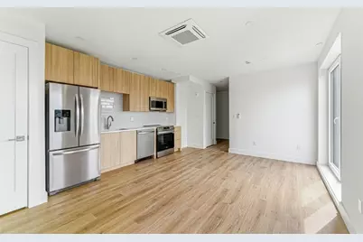1035 Commonwealth Ave #609, Boston, MA 02215 - Photo 1