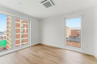 1035 Commonwealth Ave, Boston, MA 02215 - Photo 9