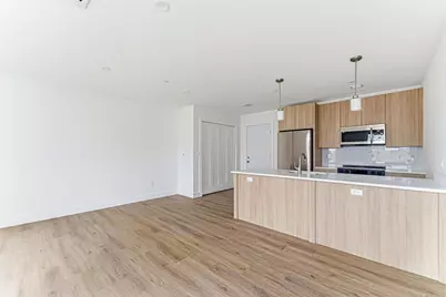 1035 Commonwealth Ave #610, Boston, MA 02215 - Photo 5