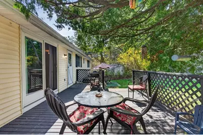 34 E 6th St, Lowell, MA 01850 - Photo 27