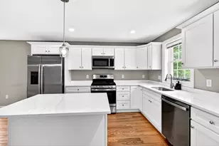 24 Crest Ave, Revere, MA 02151 - Photo 3