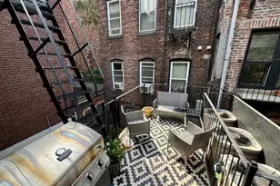 14 Lindall Pl, Boston, MA 02114 - Photo 13