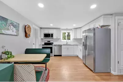 152 Shady Brook Ln, Springfield, MA 01118 - Photo 9