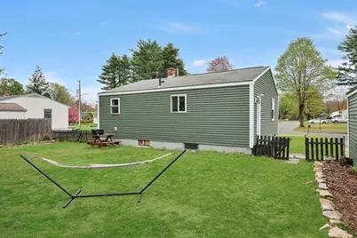 152 Shady Brook Ln, Springfield, MA 01118 - Photo 23