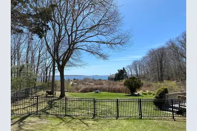 3 Woodlawn Ave, Mattapoisett, MA 02739 - Photo 21