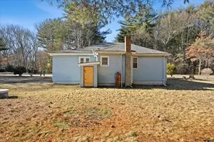 732 Staples St, Taunton, MA 02718 - Photo 29