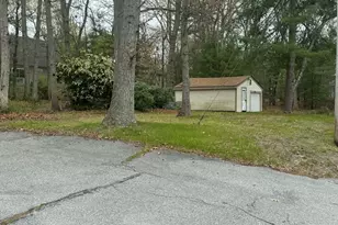 16 Assonet Blvd, Freetown, MA 02702 - Photo 3