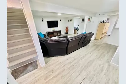 37 Humes Ave, Worcester, MA 01605 - Photo 23