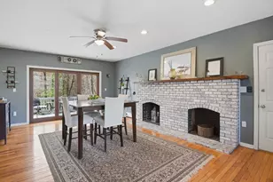 26 Woodside Cir, Sturbridge, MA 01566 - Photo 3