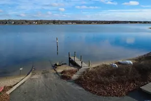 20 Swallow St, Falmouth, MA 02536 - Photo 5