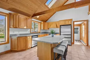 61 Linda Ln, Barnstable, MA 02601 - Photo 9