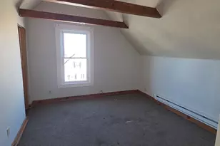 274 Pleasant St, Gardner, MA 01440 - Photo 15