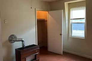 153 Jencks St, Fall River, MA 02723 - Photo 5