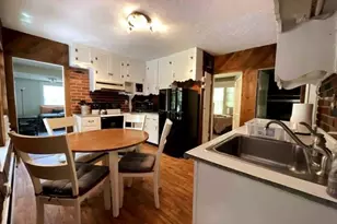 35 Iowa St, Worcester, MA 01602 - Photo 13