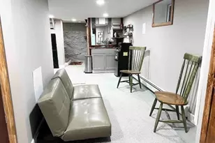 35 Iowa St, Worcester, MA 01602 - Photo 5