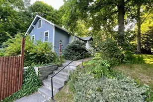 35 Iowa St, Worcester, MA 01602 - Photo 23
