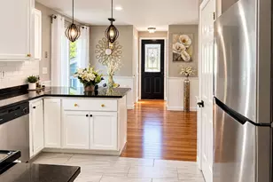 219 Fernwood Dr, Gardner, MA 01440 - Photo 5
