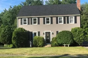 219 Fernwood Dr, Gardner, MA 01440 - Photo 1