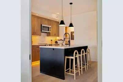 246 Bremen St #1, Boston, MA 02128 - Photo 5