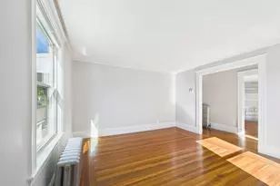 6 Hancock St, Salem, MA 01970 - Photo 5