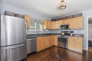 92 North St, Medfield, MA 02052 - Photo 11