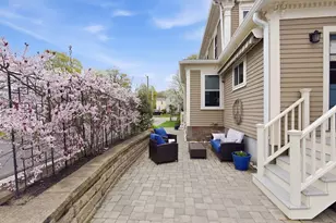 92 North St, Medfield, MA 02052 - Photo 9