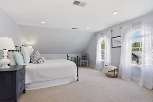 92 North St, Medfield, MA 02052 - Photo 33