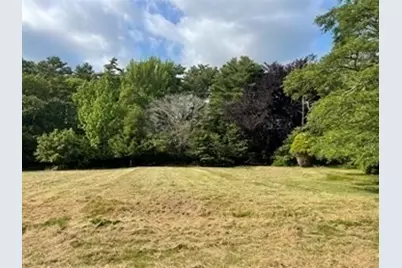 349 Old Fall River Rd, Dartmouth, MA 02747 - Photo 5