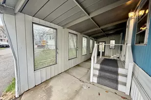 38 Lark Dr, Chicopee, MA 01020 - Photo 3