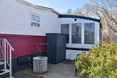 16 Francis St, Wareham, MA 02538 - Photo 17