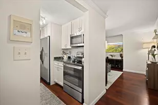 220 Bedford St, Bridgewater, MA 02324 - Photo 7