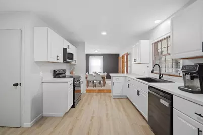 85 Granville Rd, Westfield, MA 01085 - Photo 15