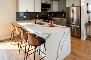 11 Willis Ct, Lynn, MA 01905 - Photo 3
