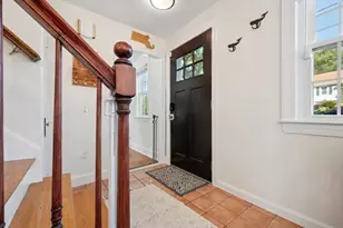 223 Beverly Rd, Worcester, MA 01605 - Photo 9