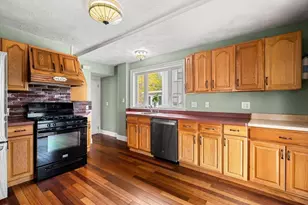 69 Bromfield St, Quincy, MA 02170 - Photo 13