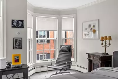52 Pinckney St, Boston, MA 02114 - Photo 31