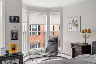 52 Pinckney St, Boston, MA 02114 - Photo 31