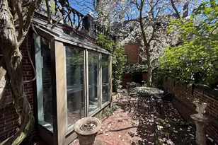 52 Pinckney St, Boston, MA 02114 - Photo 19