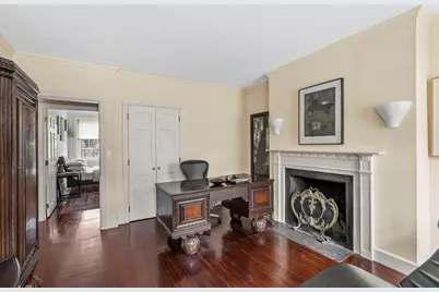 52 Pinckney St, Boston, MA 02114 - Photo 35