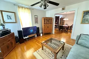 24 Madison Ave, Cambridge, MA 02140 - Photo 5