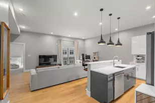 60 Cross St E, Somerville, MA 02145 - Photo 9