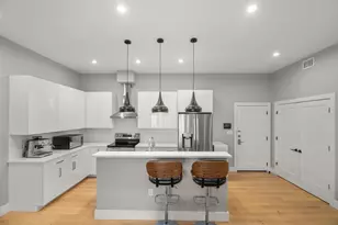 60 Cross St E, Somerville, MA 02145 - Photo 11