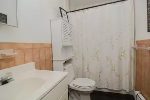 546 E 8th St, Boston, MA 02127 - Photo 21