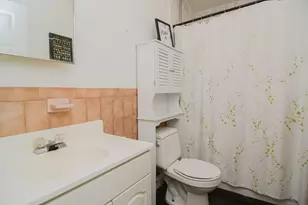 546 E 8th St, Boston, MA 02127 - Photo 23