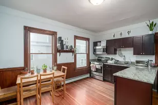 318 Beacon St, Somerville, MA 02143 - Photo 7