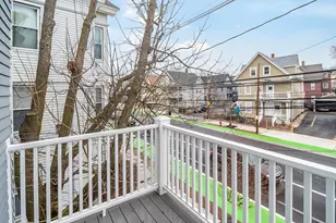 318 Beacon St, Somerville, MA 02143 - Photo 29